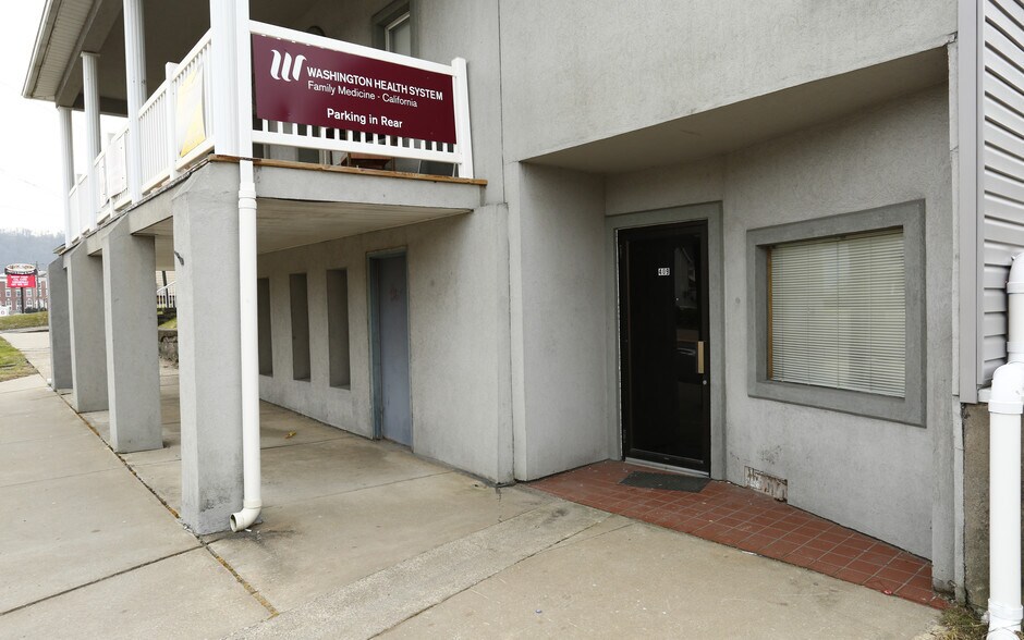 More Photos Of 409-421 3rd St, California Office Residential For Lease