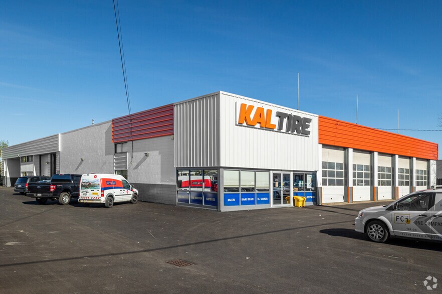 Primary Photo Of 425 Industrial Ave, Ottawa Auto Repair For Lease