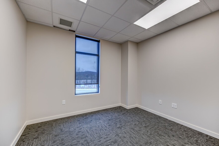 More Photos Of 1025 Alliance Park Dr, Bloomsburg Office For Lease