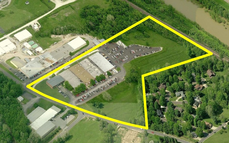 Primary Photo Of 1699 W Main St, Washington Manufacturing For Sale