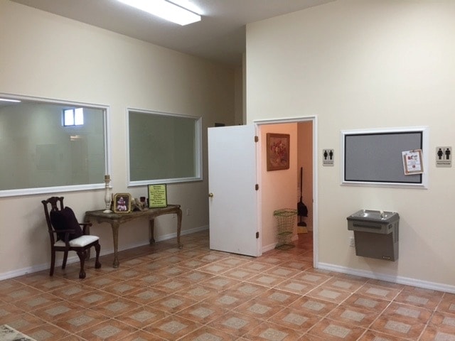 More Photos Of 301 S Woodlawn Ave, Bartow Office For Lease