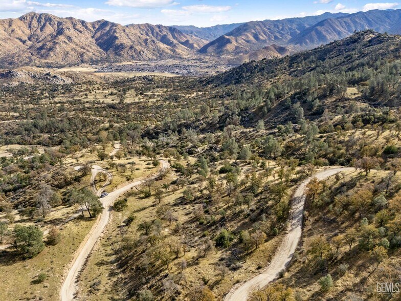 More Photos Of APN# 075-190-30, Bodfish Land For Sale