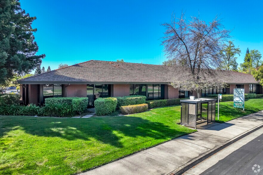 More Photos Of 1700 Eureka Rd, Roseville Office For Sale
