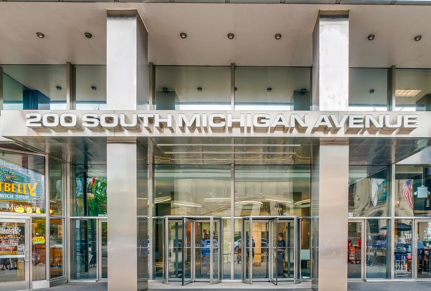More Photos Of 200 S Michigan Ave, Chicago Office For Lease