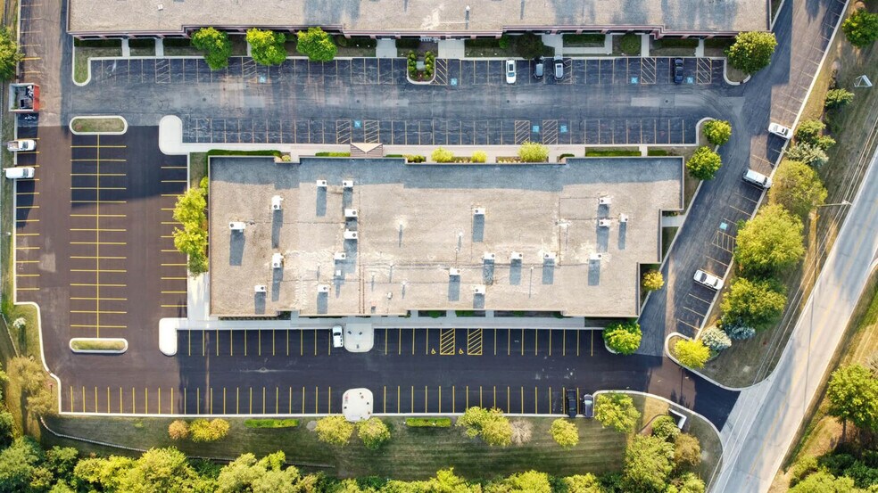 Primary Photo Of 2315 Dean St, St Charles Office For Sale