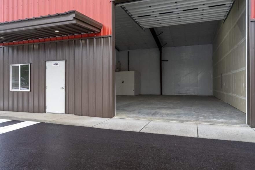 More Photos Of 13570 W Highway 53, Rathdrum Light Distribution For Sale