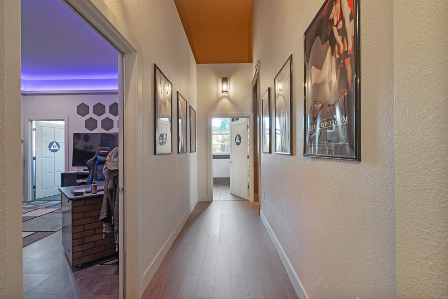 More Photos Of 106 W J St, Benicia Office For Sale