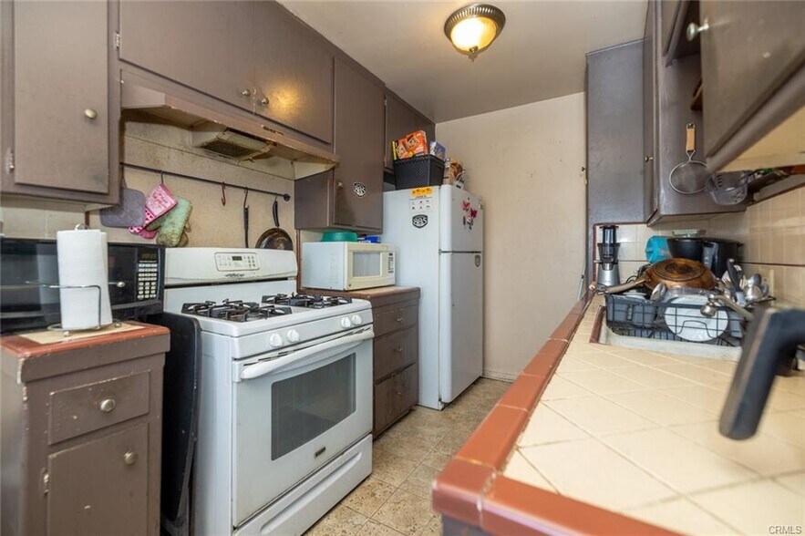 More Photos Of 2912 W Via Acosta, Montebello Apartments For Sale