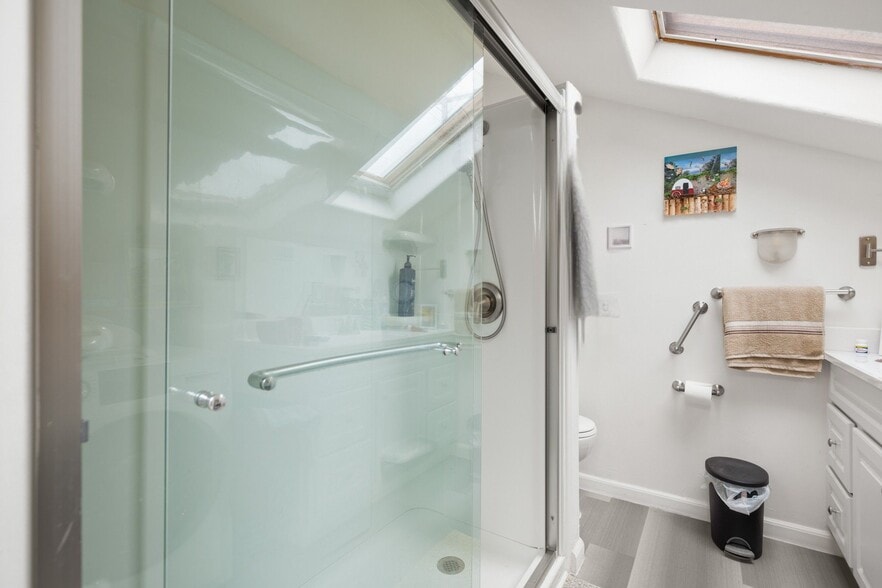 More Photos Of 7700 N Lamar Blvd, Austin Storefront Retail Office For Sale