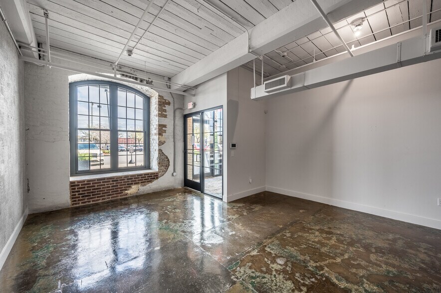 More Photos Of 701 E Bay St, Charleston Office Residential For Lease