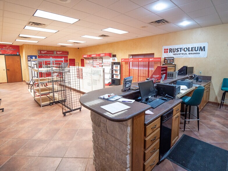 More Photos Of 5230 W State Highway 71, La Grange Refrigeration Cold Storage For Sale