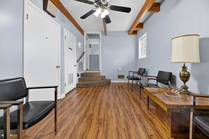 More Photos Of 3310 Henry Rd, Anniston Healthcare For Sale