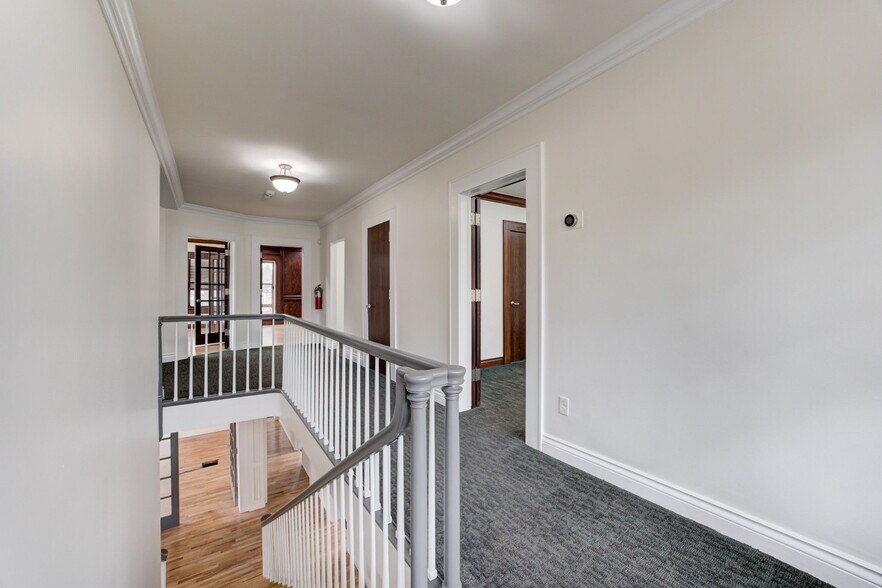 More Photos Of 1319 N Classen Dr, Oklahoma City Office For Lease