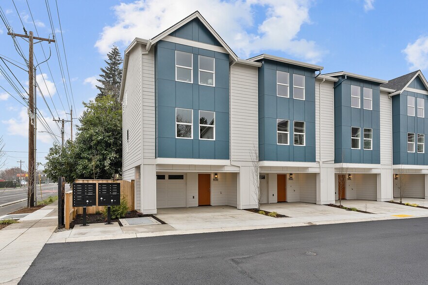 More Photos Of 15065 SE Division St, Portland Multifamily For Sale