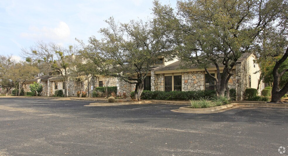 Primary Photo Of 321-323 Lake Creek Dr, Round Rock Office For Sale