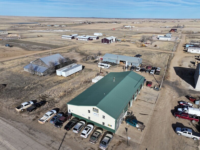 More Photos Of 101 E 4th St, Newell General Retail For Sale