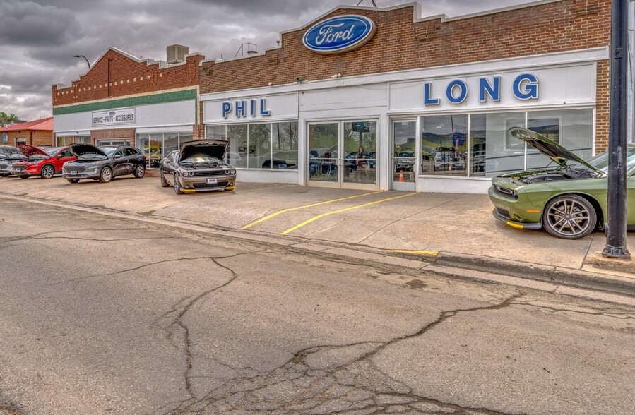 More Photos Of 422-426 E Main St, Trinidad Auto Dealership For Sale