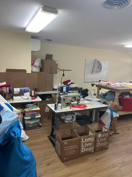 More Photos Of 26 Main St, Orleans Freestanding For Lease