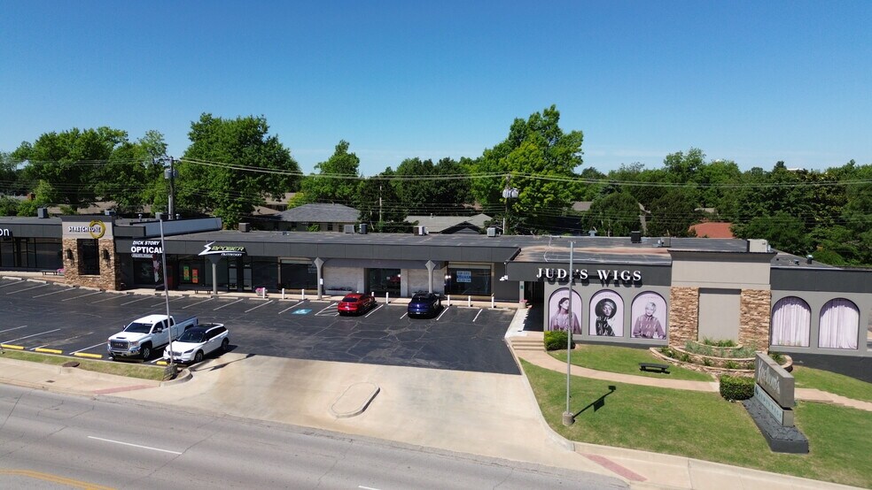 More Photos Of 5601-5645 N Pennsylvania Ave, Oklahoma City General Retail For Lease