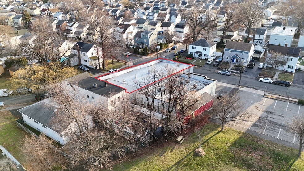 More Photos Of 129-137 La France Ave, Bloomfield Storefront For Sale