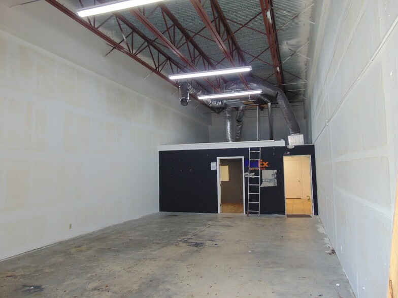 More Photos Of 3010 SW 14th Pl, Boynton Beach Flex For Sale