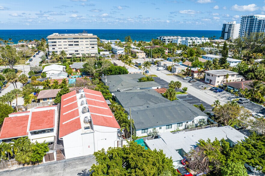 More Photos Of 3305 SE 5th St, Pompano Beach Assisted Living For Sale