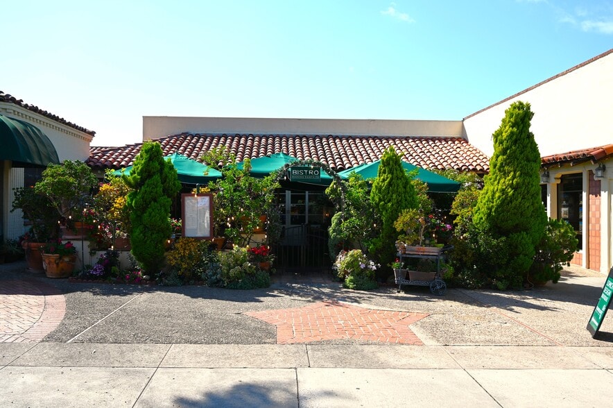 More Photos Of 6024 Paseo Delicias, Rancho Santa Fe Storefront Retail Office For Sale
