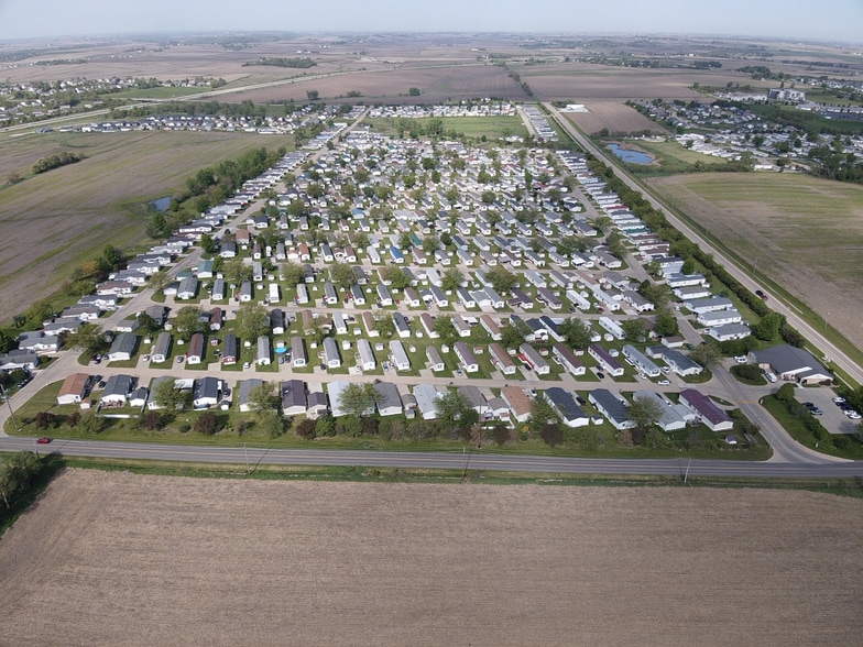 Primary Photo Of , Cedar Rapids Multifamily For Sale