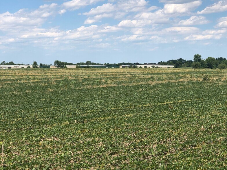 More Photos Of 22900 S Center Rd, Frankfort Land For Sale