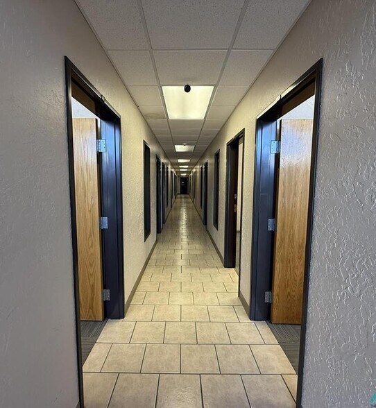 More Photos Of 319 W Main St, Artesia Office For Sale