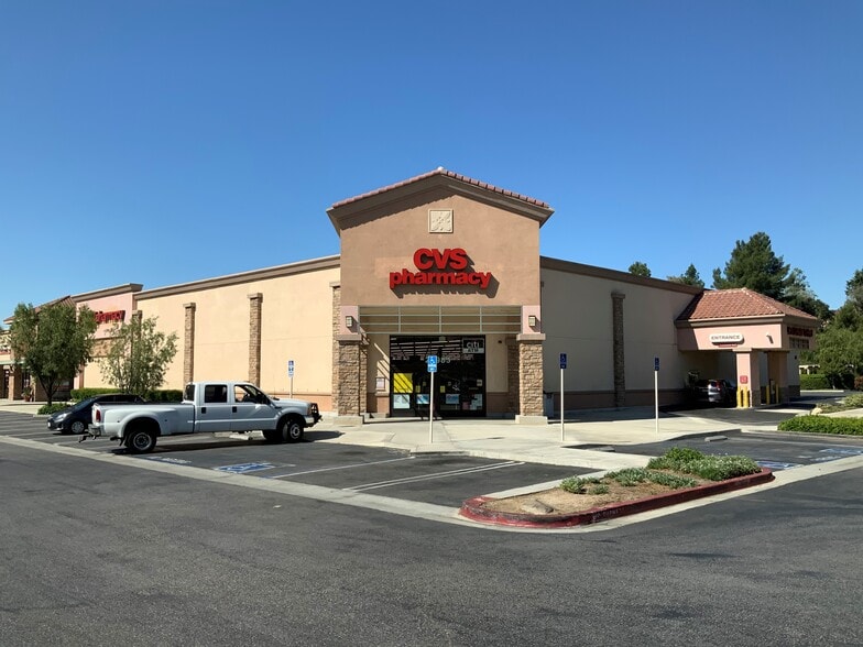 More Photos Of 27983 Seco Canyon Rd, Santa Clarita Unknown For Lease