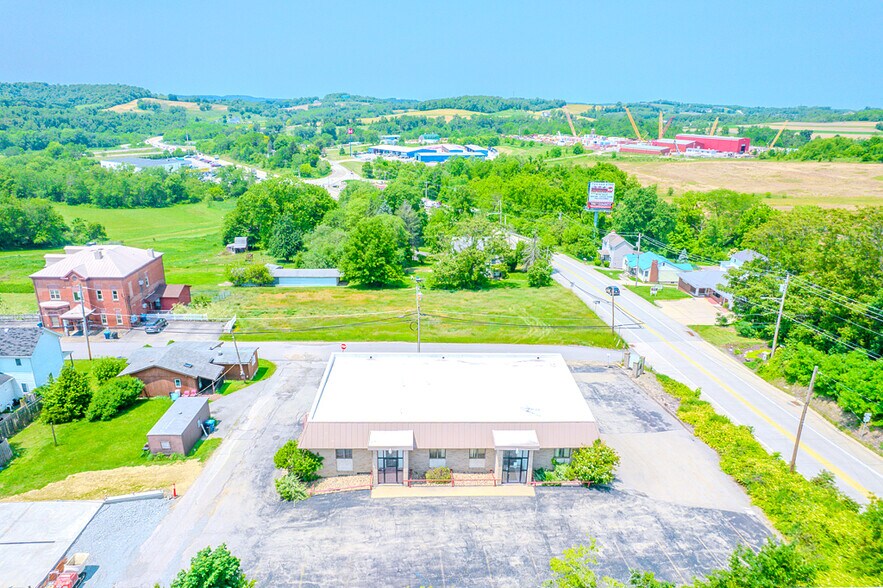 More Photos Of 1027 W Main St, Mount Pleasant Medical For Sale