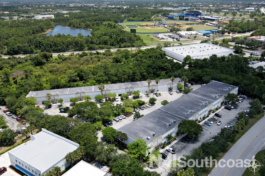 More Photos Of 645 NW Enterprise Dr, Port Saint Lucie Light Distribution For Lease