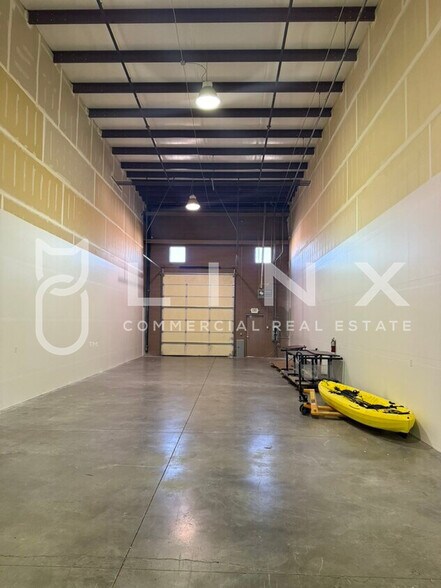 More Photos Of 473 N Old Hwy 91, Hurricane Warehouse For Lease
