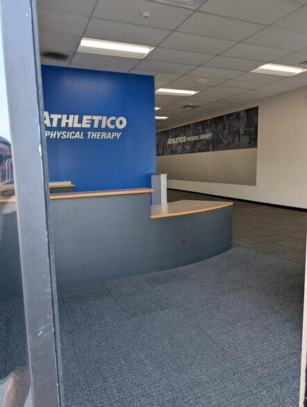 More Photos Of 41 N Bechtle Ave, Springfield Unknown For Lease