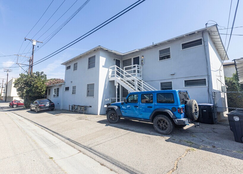 More Photos Of 310-312 Cornell Dr, Burbank Apartments For Sale