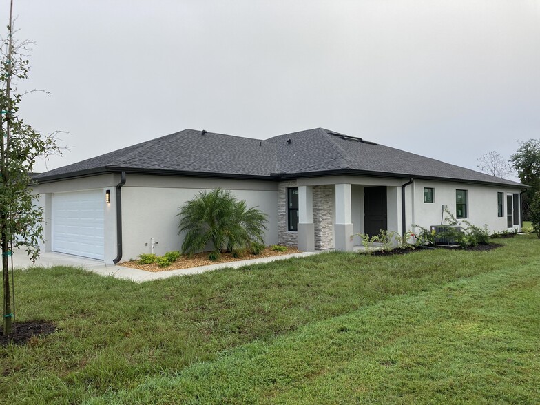 More Photos Of , Punta Gorda Multifamily For Sale