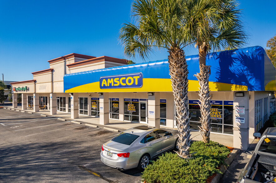 Primary Photo Of 11140-11164 Starkey Rd, Largo Storefront Retail Office For Lease