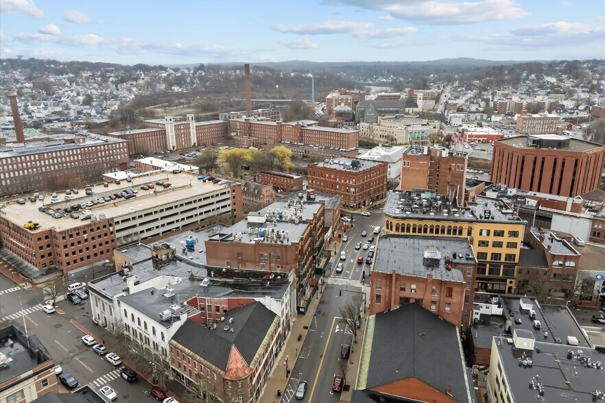 More Photos Of 15 Kearney Sq, Lowell Office For Sale