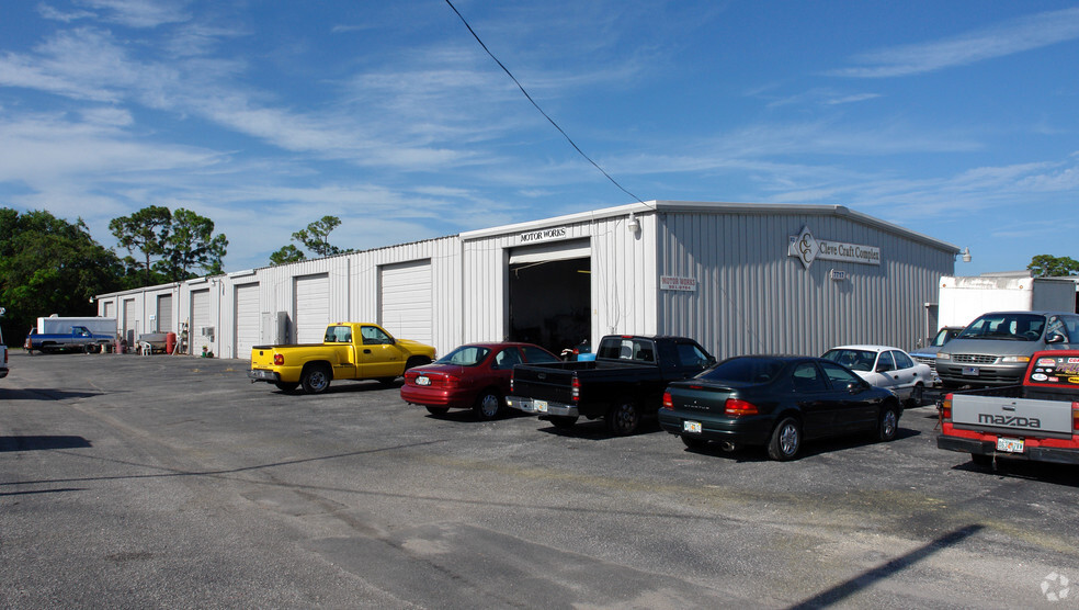 Primary Photo Of 7715-7723 Ellis Rd, West Melbourne Warehouse For Lease