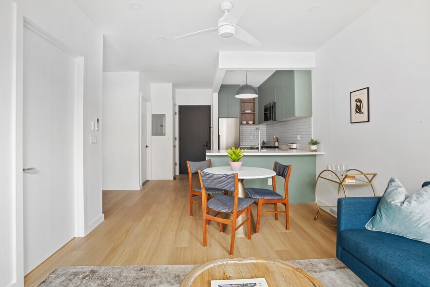 More Photos Of 684 Leonard St, Brooklyn Apartments For Sale