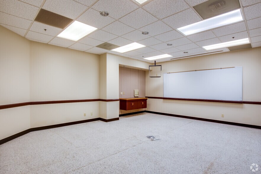 Photo of 8th Floor Ste 8th Floor North