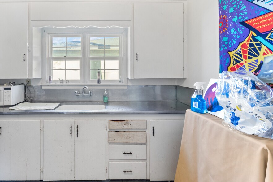 More Photos Of , Winter Haven Office For Sale