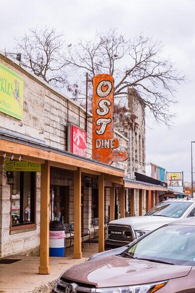 More Photos Of 311 Main St, Bandera Restaurant For Sale