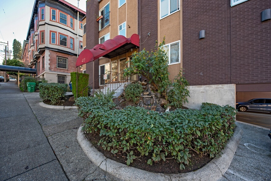 More Photos Of 403 E Thomas St, Seattle Multifamily For Sale