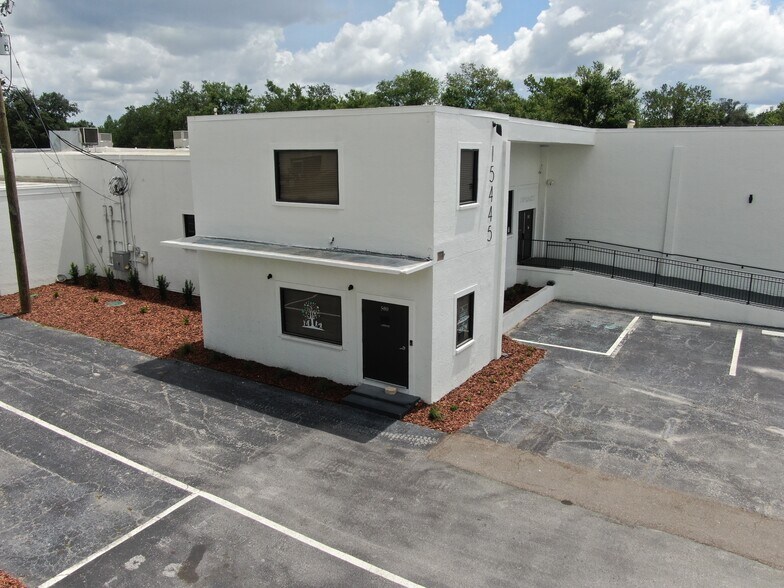 More Photos Of 15445 N Nebraska Ave, Lutz Warehouse For Lease