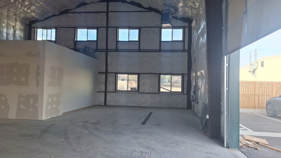 More Photos Of 282 Malibu St, Castle Rock Light Manufacturing For Lease