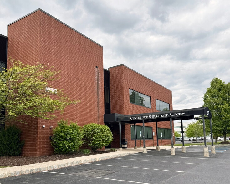 More Photos Of 2851 Baglyos Cir, Bethlehem Office For Lease