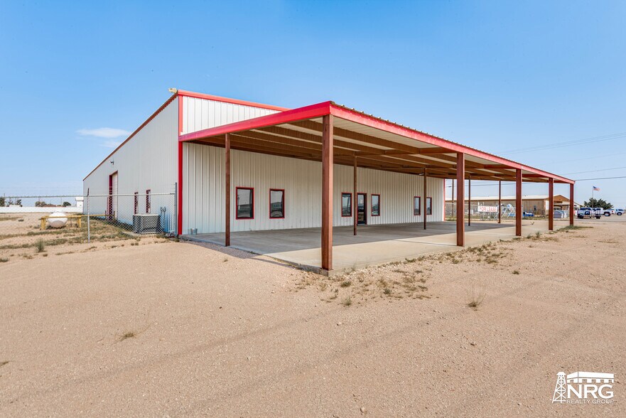 More Photos Of 1591 S US Highway 385, Andrews Warehouse For Lease