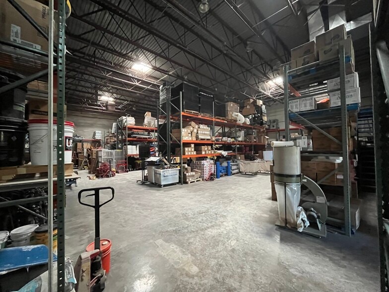 More Photos Of 108 Clematis Ave, Waltham Unknown For Lease